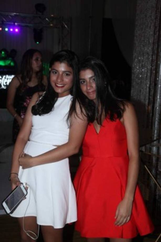 Isabella y Paulina Zúniga.