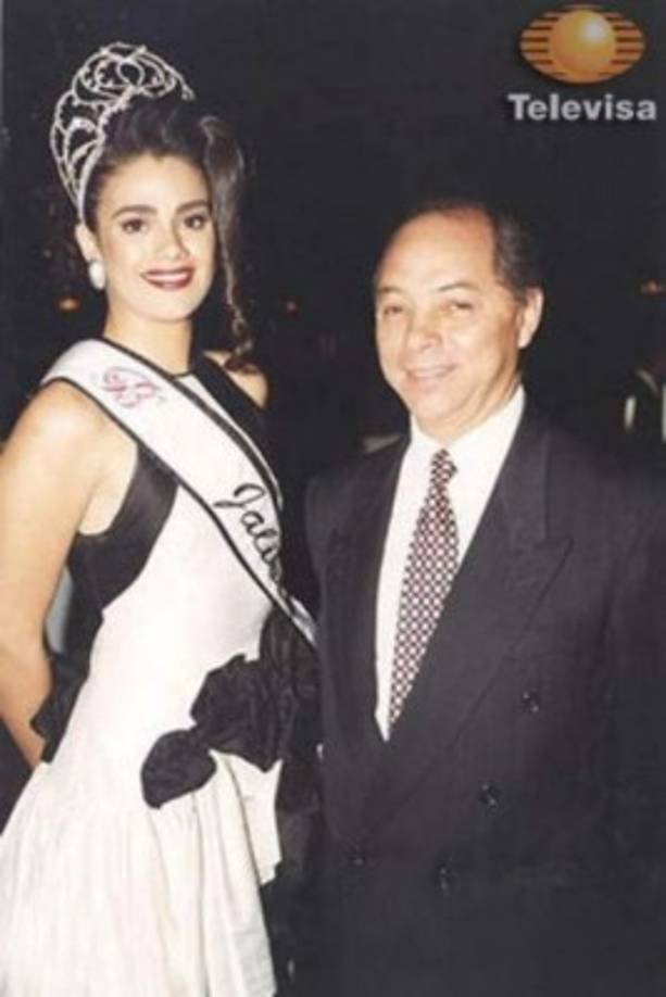 En 1994 participó en Nuestra Belleza México, para después representar a su país en Miss Universo, donde quedó entre las 6 finalistas.<br/>