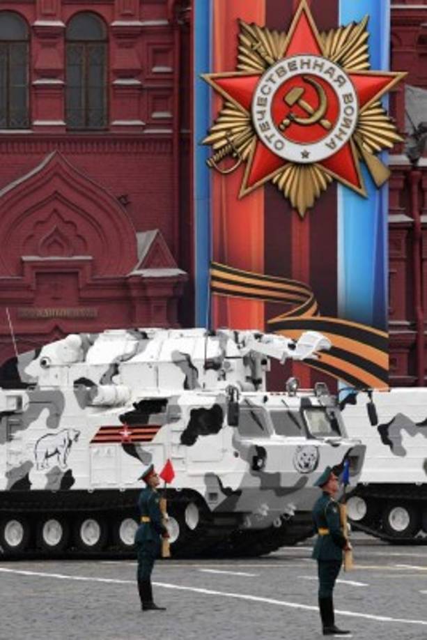 Por primera vez, Rusia mostró su nuevo lanzador de misiles. El TOR-M2, un sistema móvil de defensa antiaérea diseñado a fines de la década de 1980.