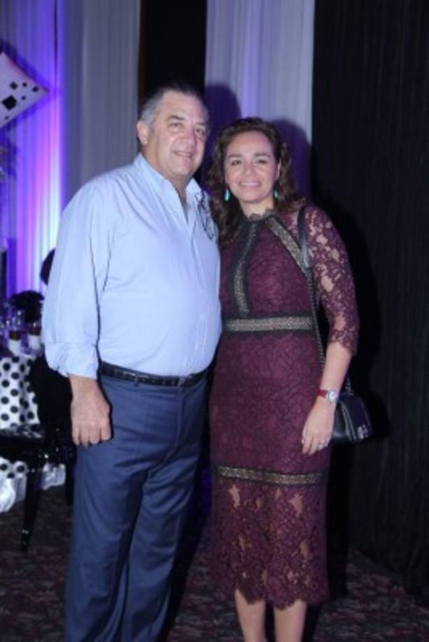 Emilio y Rina Medina.