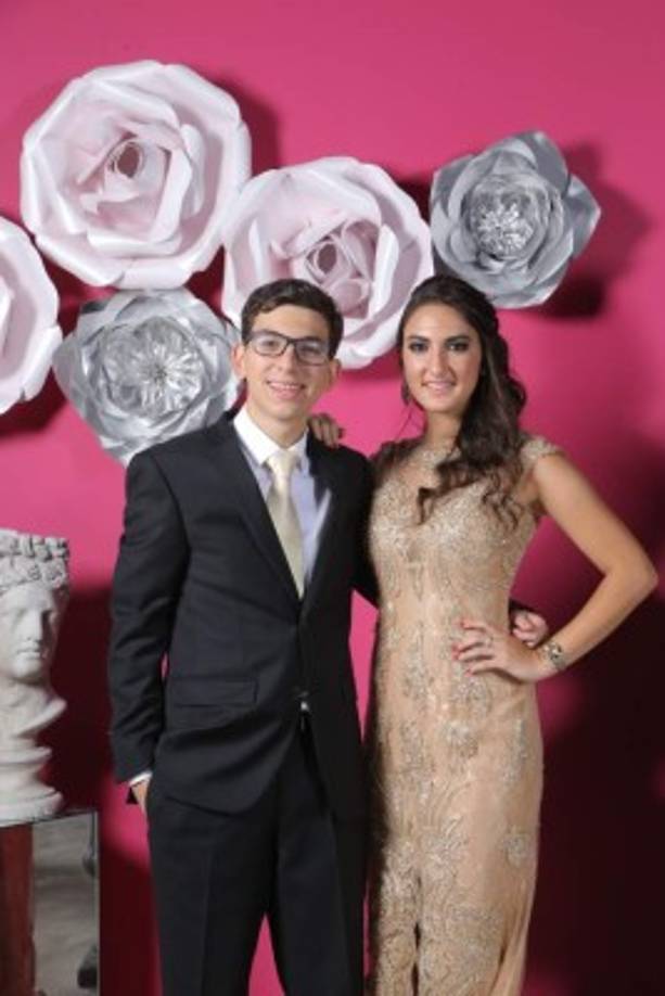 Mario Faraj Gabrie y Jennifer Yuja Diek.