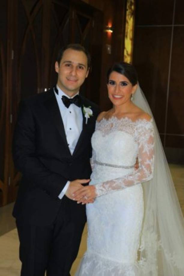 Sophie Andonie y Roberto Facussé hacen que su boda sea el recuerdo más memorable para todos aquellos que llegaron a decirles ¡felicidades!