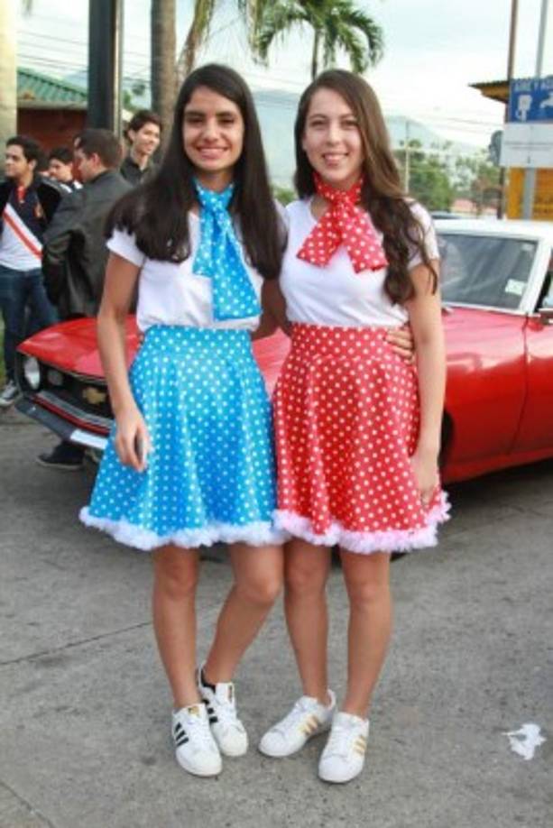Yorleny Aguilar y Stephany Menjívar.