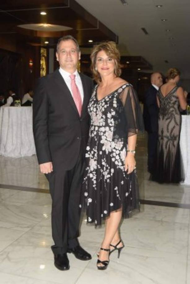 Luis y Gachi Larach.