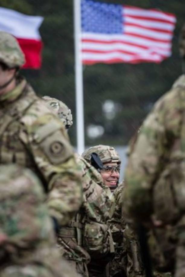 Se desplegarán unidades similares de la OTAN en Estonia, Letonia y Lituania, que deberán estar operativas antes de fines de junio.