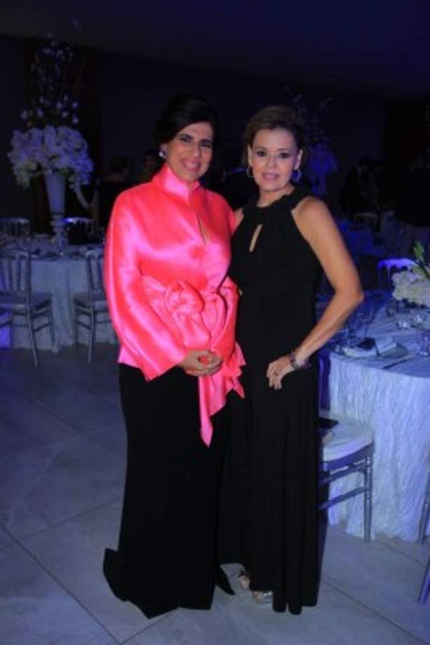 Sandra Mourra y Gaby Chinchilla.