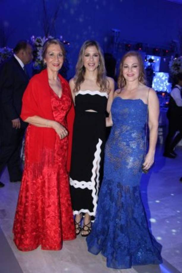 Estela Bueso, Jessica Córdoba y Mayté Galeano.