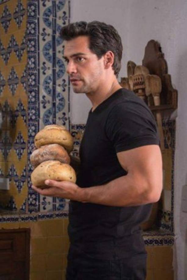 El actor De la Fuente ha protagonizado las telenovelas mexicanas 'Quiero Amarte', 'Amor Bravío', 'Corazón Salvaje'.