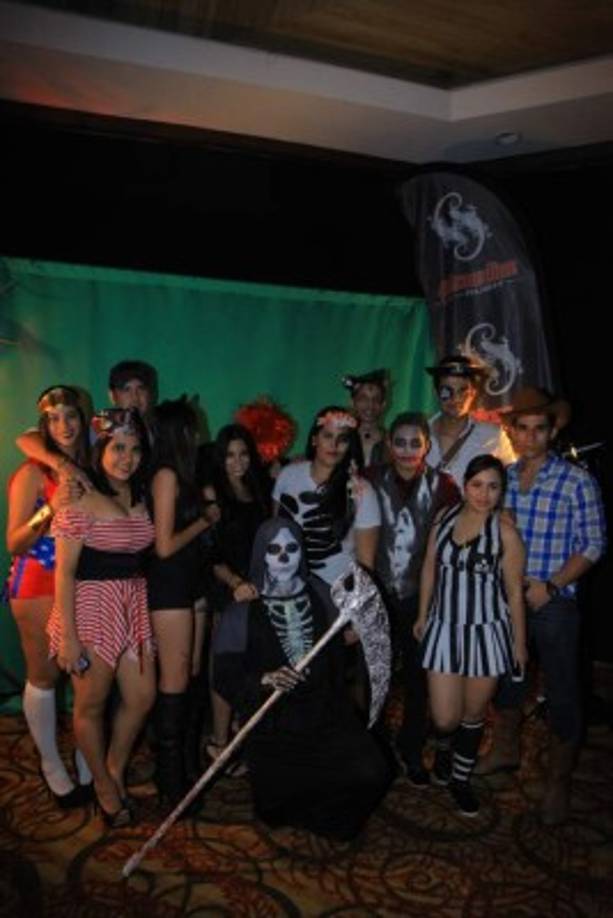 La juventud abarrotó la velada.