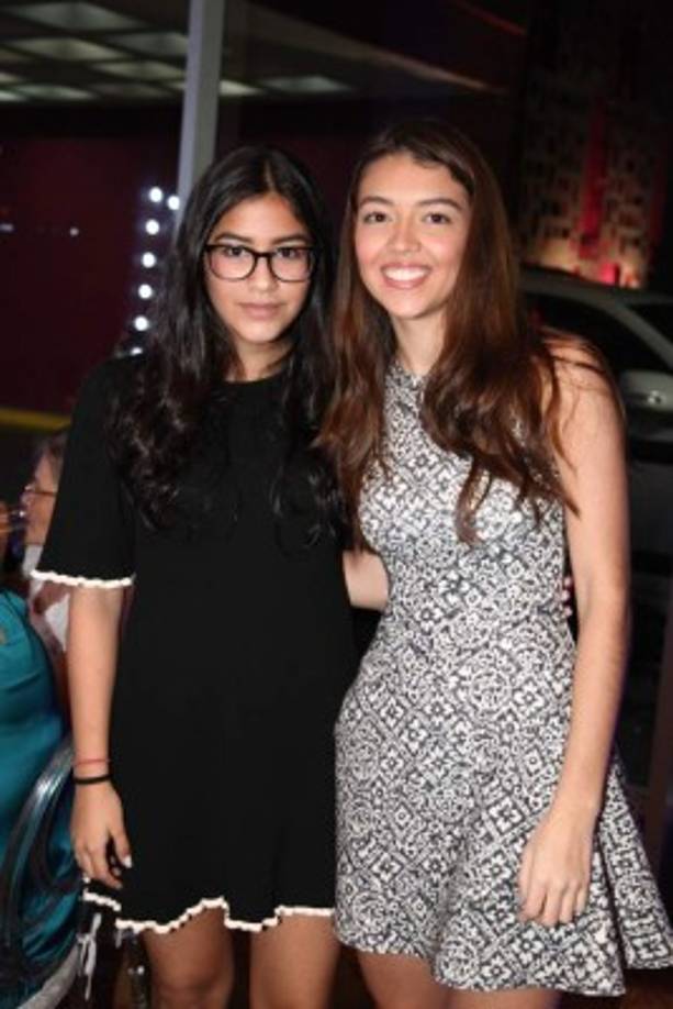 Flor Figueroa y Mónica Pellman.