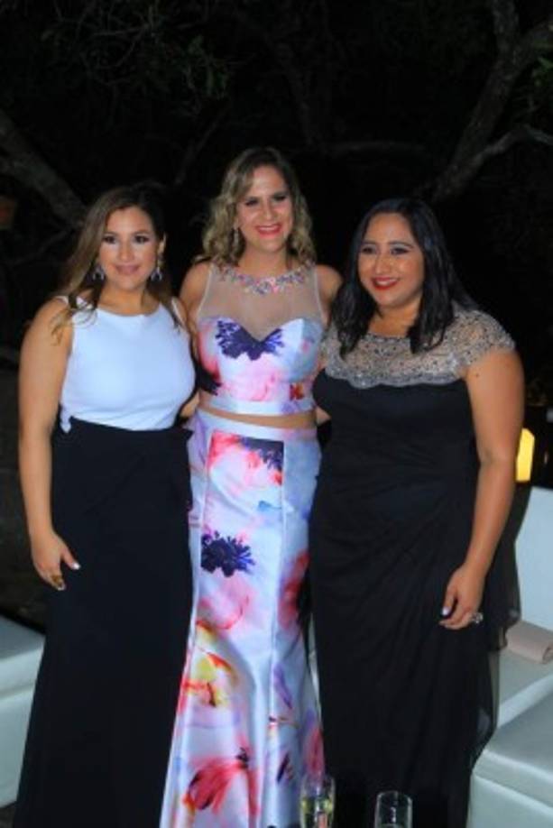 Paola Giannini, Adriana Jaar y María Moncada.