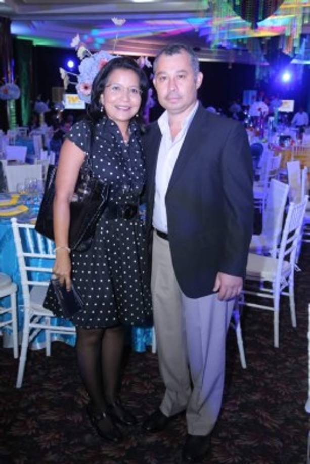 Dania y Carlos Hernández