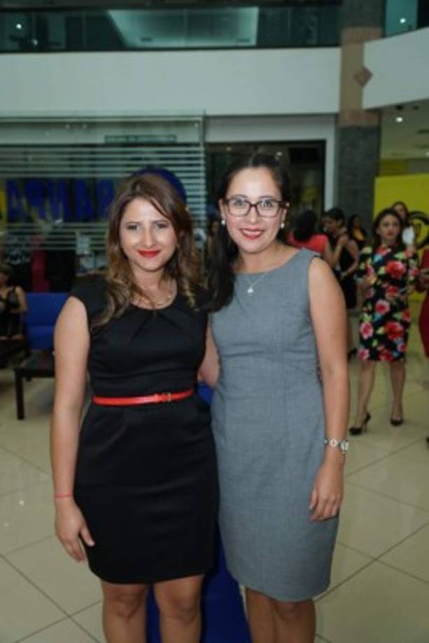 Keyla Madrid y Karla Mayorga.