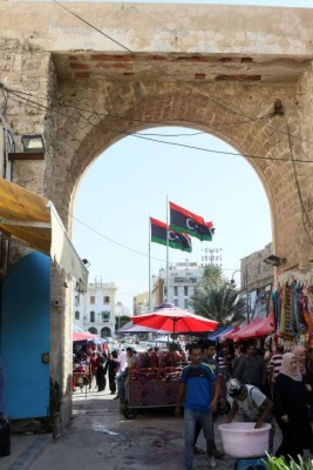 4. Libia: Tras la caída de Muammar Gaddafi, Libia ha comenzado a recuperar su economía, manteniéndose como una de las naciones con asequibles precios para vivienda y costo de vida.