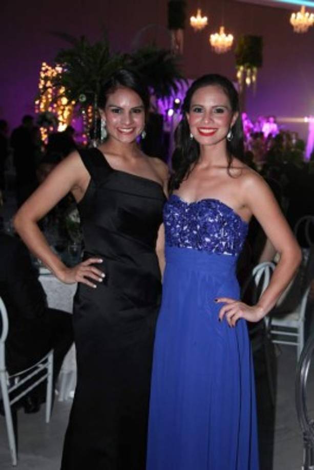 Chechi y Daniela Ferrufino.