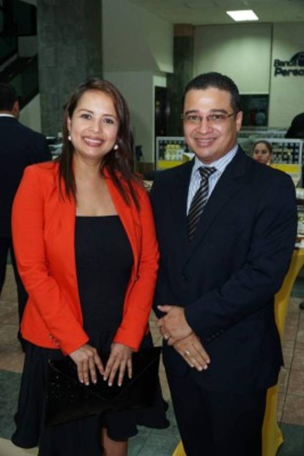 Patricia Salazar y Denis Erazo.
