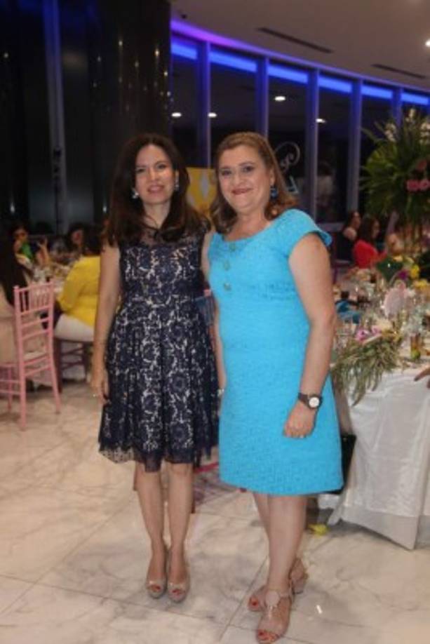 Sofía Flores y Emilia Antúnez.