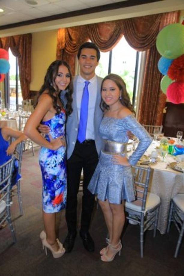 Sofía Pineda, Andrew Kane Szydel y Michelle Valladares.