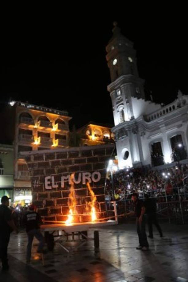 Trump anunció la construcción de un muro en la frontera sur de EUA para evitar el ingreso de inmigrantes ilegales desde México.