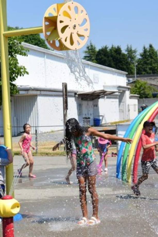 El martes, Canadá registró su mayor temperatura histórica, en la localidad de Lytton (oeste), por tercer día consecutivo, según informaron sus servicios meteorológicos,