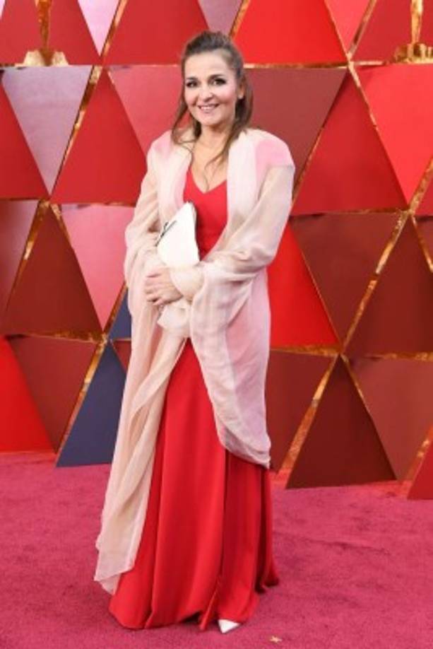 La productora hungara Monika Mecs. Muchos no le entendieron la forma del vestido.