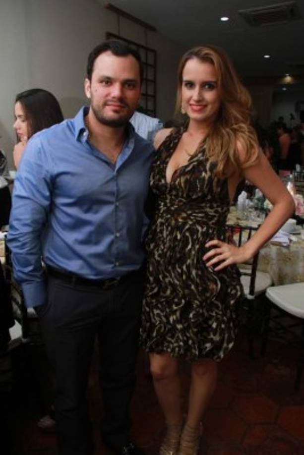 Santiago y Daniela Robelo.