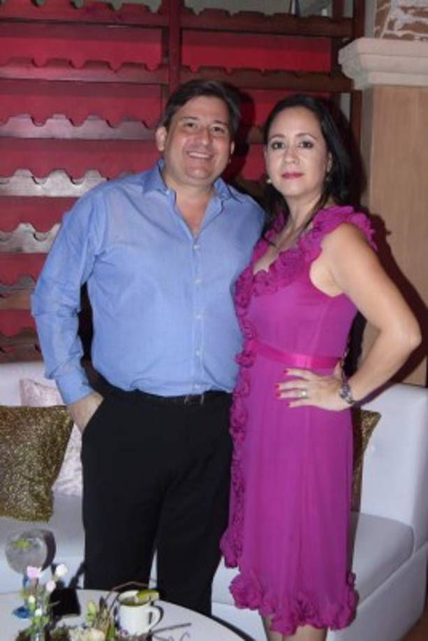 Gustavo y Emma Robelo.