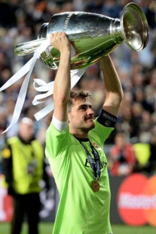 16. Iker Casillas (España).