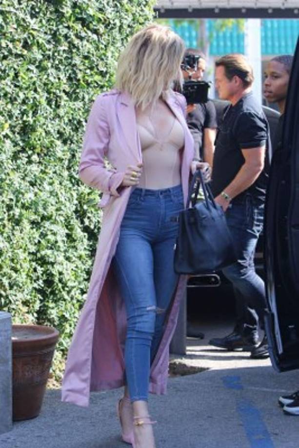 Khloé Kardashian reveló que quiso empezar a comer sano después de haber tenido una relación malsana con los alimentos.