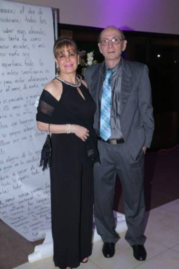 Marcia y Jorge Canahuati.