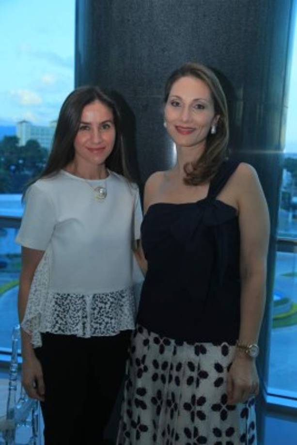 Ericka y Rossina Handal.