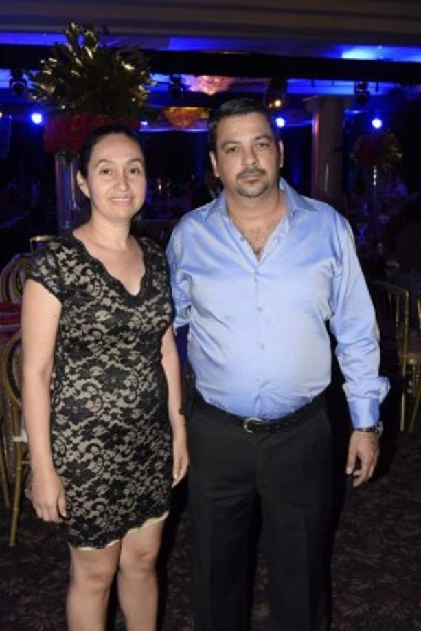 Yarito Cálix y Marvin Carbajal.