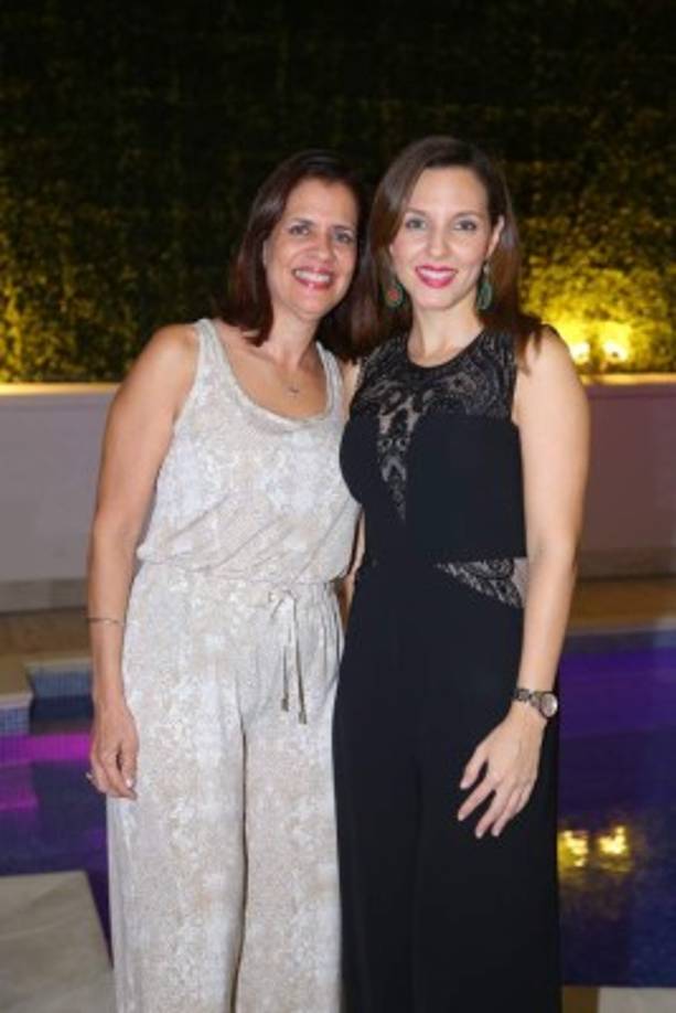 Isabel Bográn y Alejandra Córdoba.