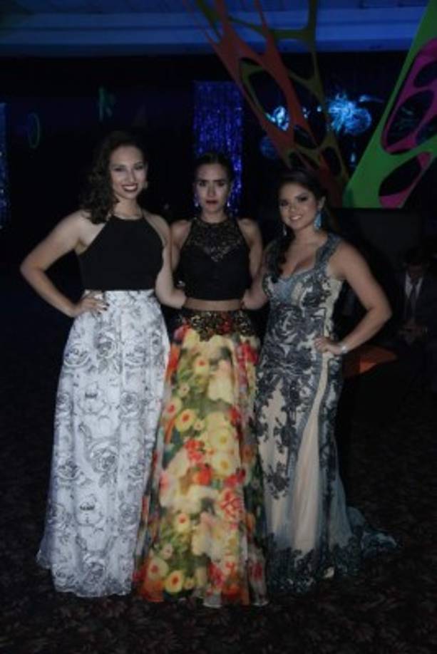 Daniela Benítez, Karina Argueta y Nicolle Coello.