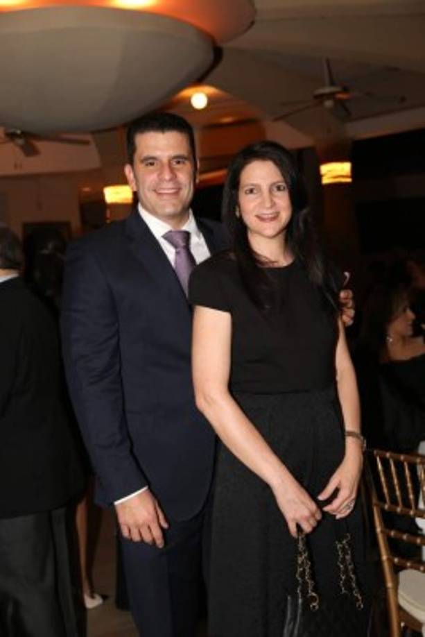 Alonso y Karen Valenzuela.