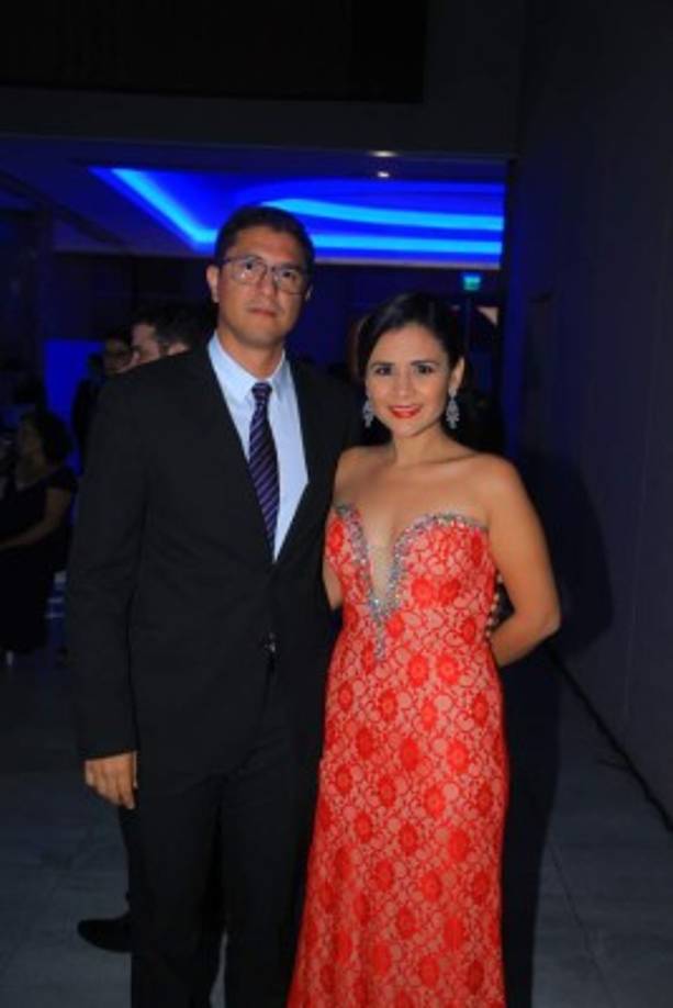 César y Ana Navarrete.