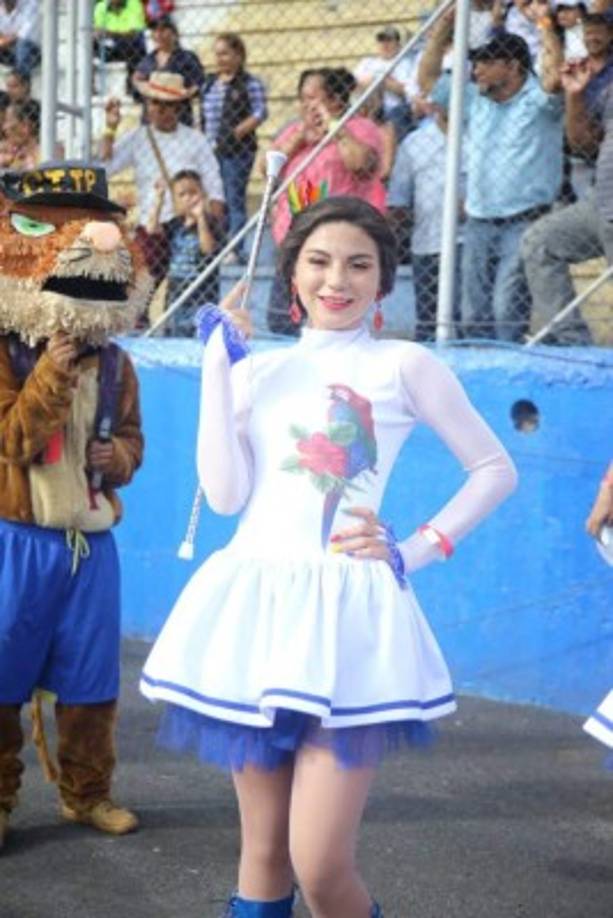 María Melgar del instituto Juan Pablo de la capital de Honduras posó para las cámaras de Diario LA PRENSA.