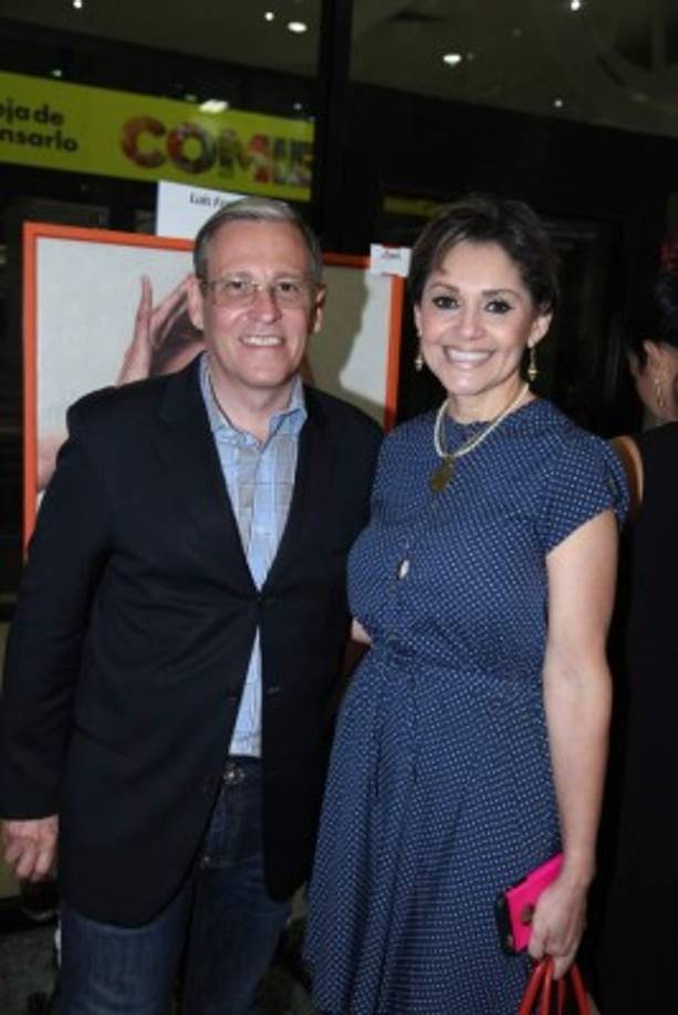 Rafael Bello y Marga López.