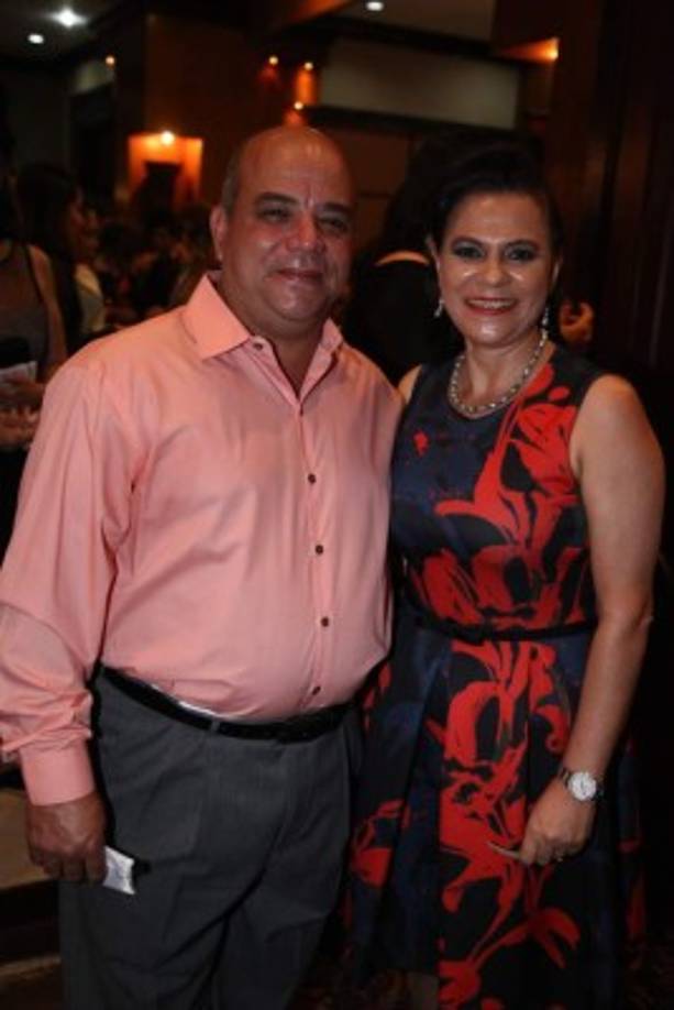 Juan Miguel y Nora Cortés.