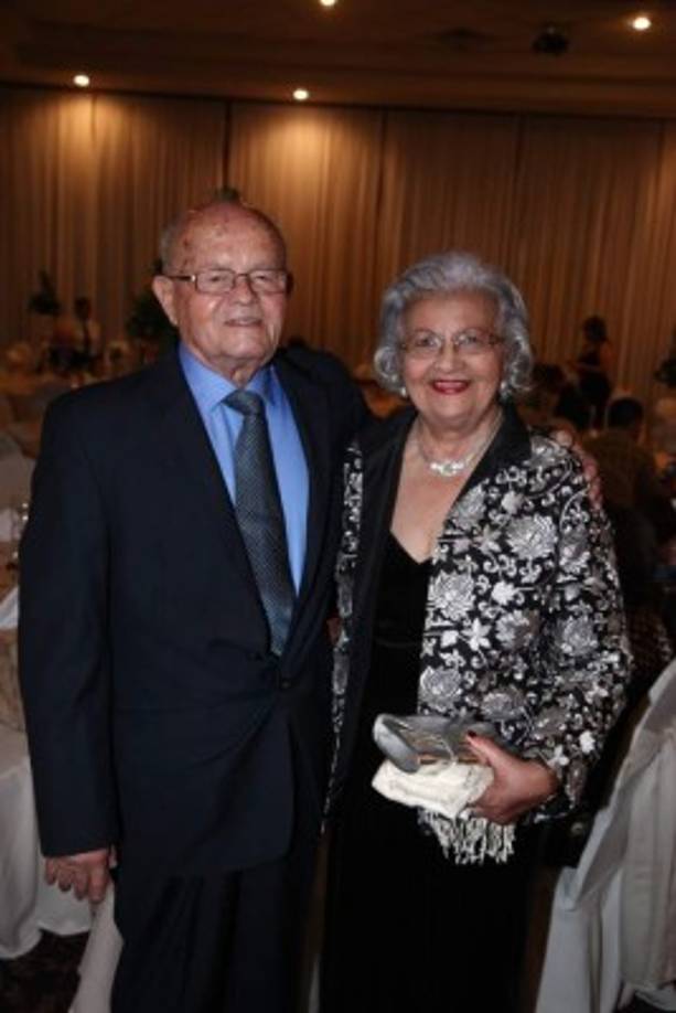 Tito Aníbal y Rebeca Mejía.