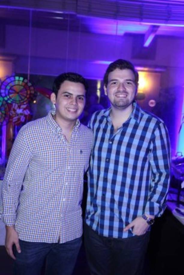 Rodolfo Bueso y William Wolozny.