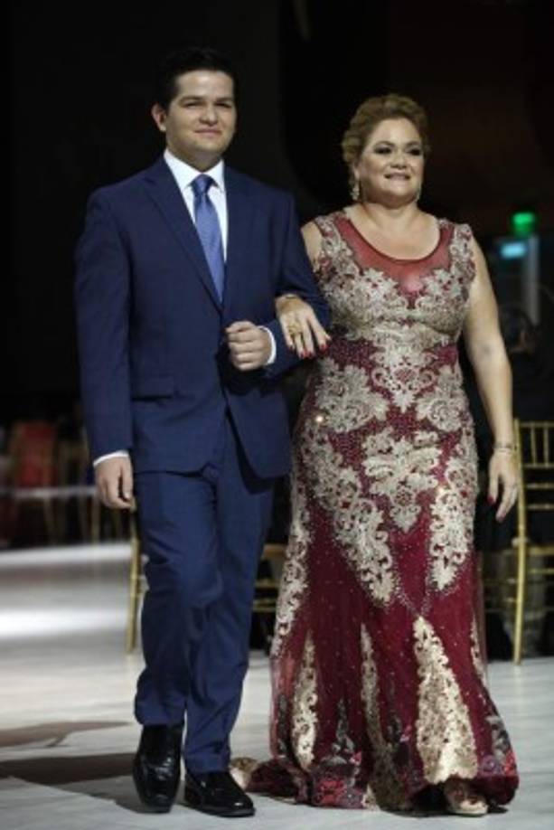 Liam y Cecilia Wolozny.