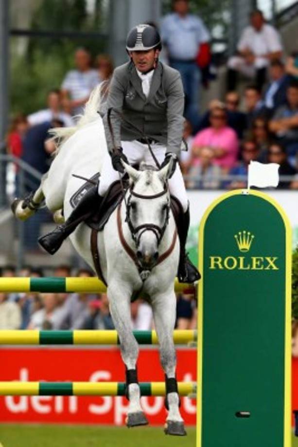 ECUESTRE. Puntaje perfecto. Philipp Weishaupt, de Alemania, cabalga sobre LB Convall, con el que ganó el Gran Premio Rolex de CHIO Aachen 2016 en Aquisgrán, Alemania.