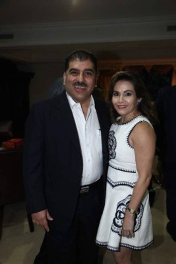 Jorge y Elena Faraj.