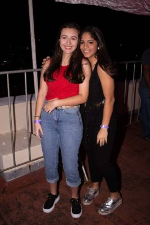 Clarisse Hawit y Emily Saybe.