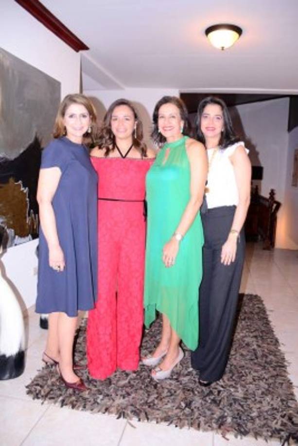 Rosemary Canahuati, Rina Medina, Anabell y Fairuz Larach.
