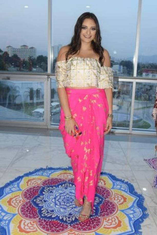 Rebecca Rosenthal Bueso.