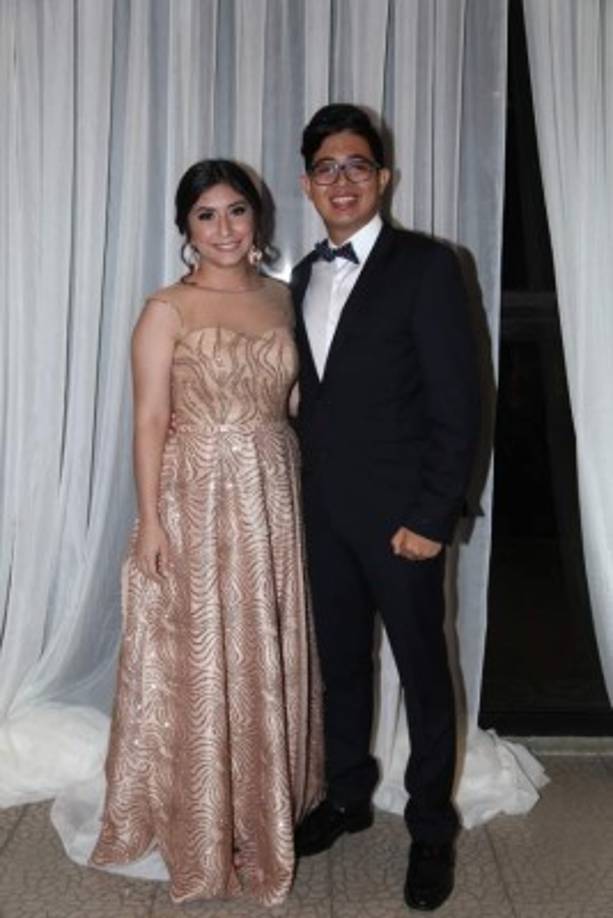 Vivian Díaz y César García.