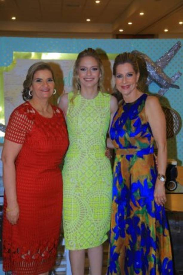 Soad Handal, Nathalie Wolozny Pineda y María Alicia Wolozny.