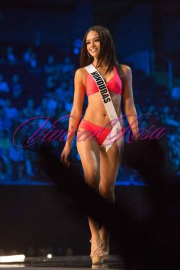 Morán estudió Ciencias Jurídicas en la Universidad Nacional Autónoma de Honduras en el Valle de Sula. Actualmente se encuentra cursando la carrera de Negocios en La Guardia Community College en Nueva York.